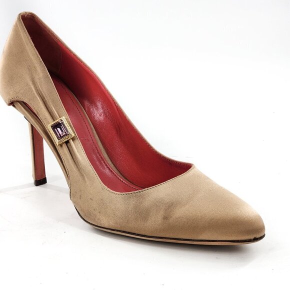 JUDITH LEIBER Tan Satin Pumps Heels With Amethyst Jewel - Picture 1 of 13